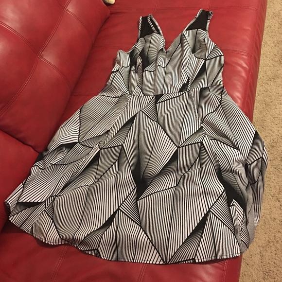 Worthington Dresses & Skirts - Skater style black and white dress.