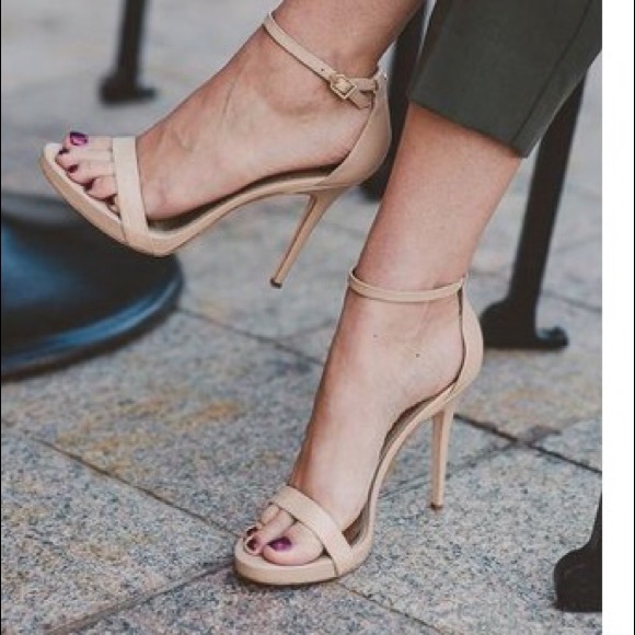 Shoes size 9