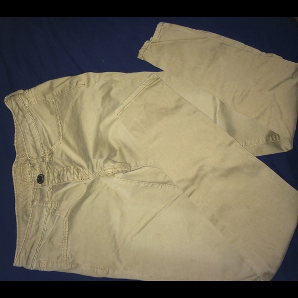 American Eagle tan/khaki jeggings size 2