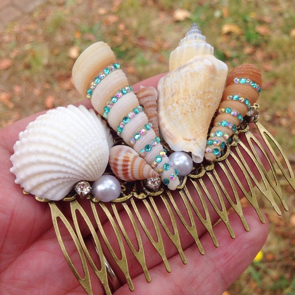 Handmade seashell hair comb/mermaid/boho/gypsy - Picture 3 of 4