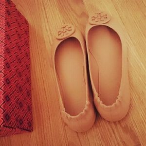 Tory Burch Minnie Flats size 7