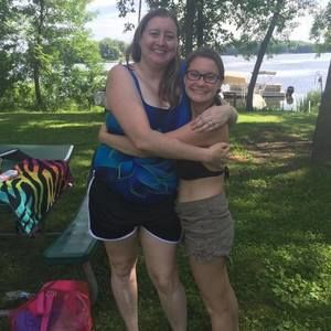 Meet your Posher, Elena