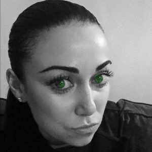 Meet your Posher, Devon