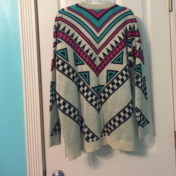 Patterned Cardigan - Picture 4 of 4