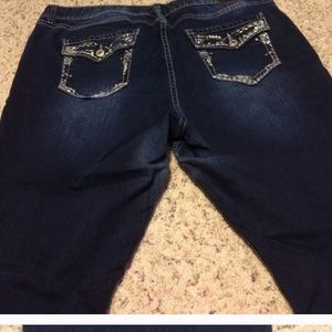Size 20, Maurices denim skinny jeans
