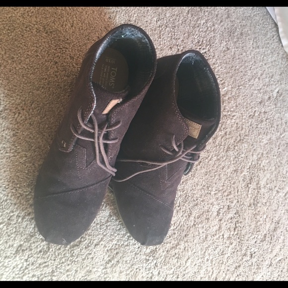 Brown Suede Booties