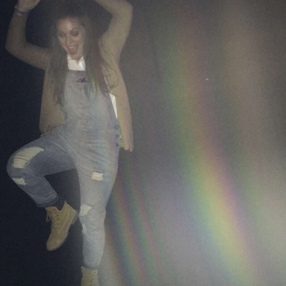 Meet your Posher, Heather - Picture 2 of 4