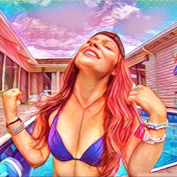 Meet your Posher, Heather - Picture 3 of 4