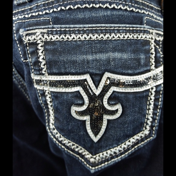 NWOT "Jackelyn" Rock Revival Jeans