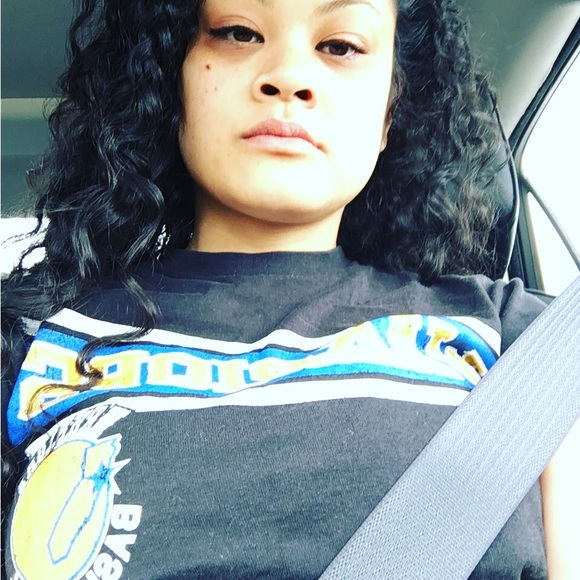 Meet your Posher, Vanessa - Picture 2 of 3