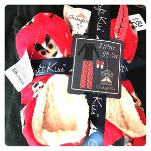 fleece pajamas set with matching slippers