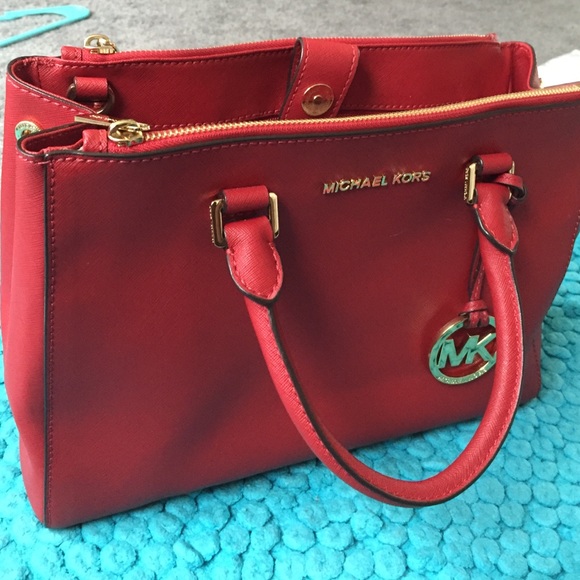 Michael Kors Purse - Picture 1 of 4