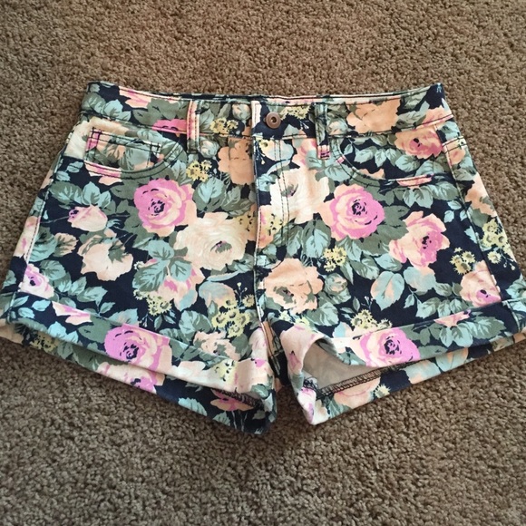 Forever 21 high waisted shorts
