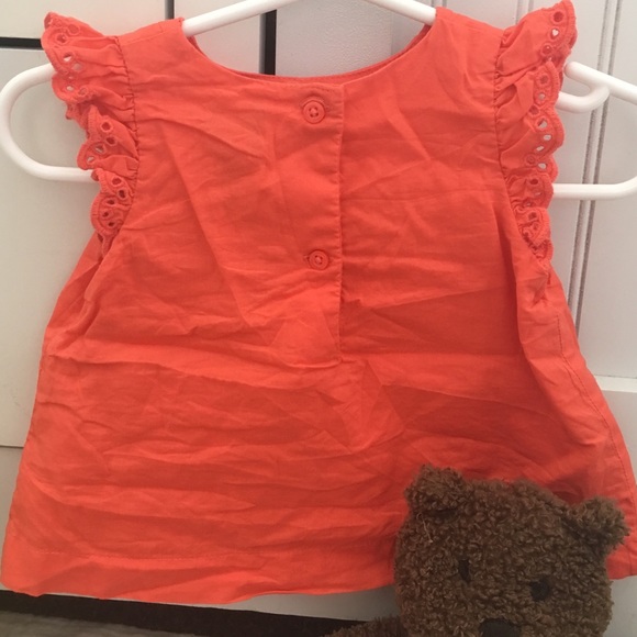 Baby GAP orange top - Picture 3 of 4