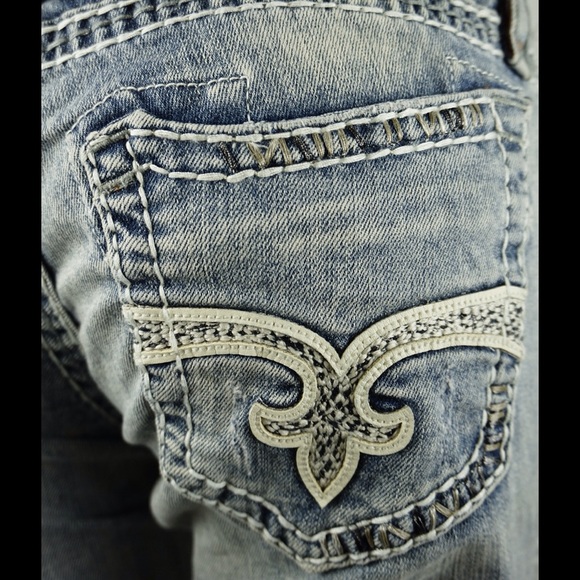 NWOT "Ella" Rock Revival Jeans