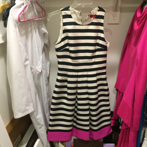 Saks Fifth AvenUE RED Black White Striped Dress 0