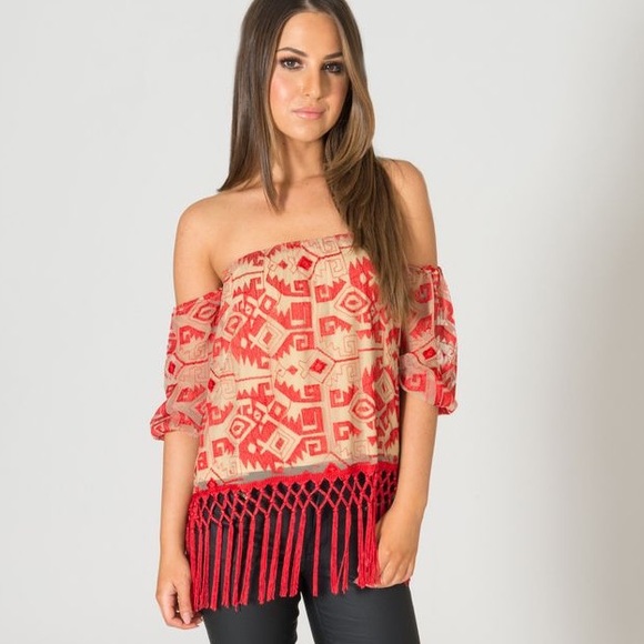 Trade NWOT Line and Dot Red Fringe Off Shoulder