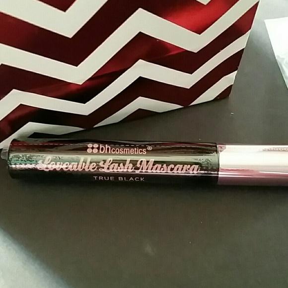 NWT BH Cosmetics Lovable Lash Mascara Black