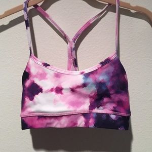 Lululemon sports bra