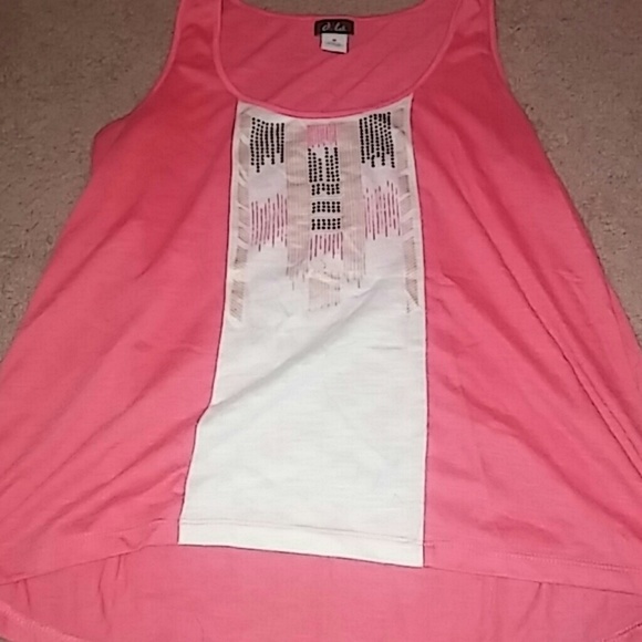 Pink tank top