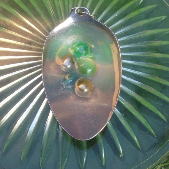 "Green Eyes" pendant - Picture 2 of 4