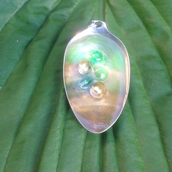 "Green Eyes" pendant - Picture 4 of 4