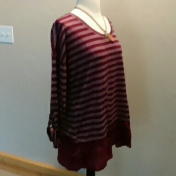 SALE Plus size tunic - Picture 4 of 4