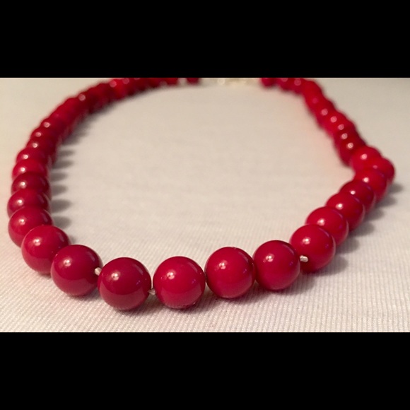 Red Coral Capoloni Necklace Set with earrings