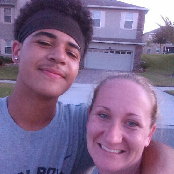 Meet your Posher, Paige - Picture 3 of 3