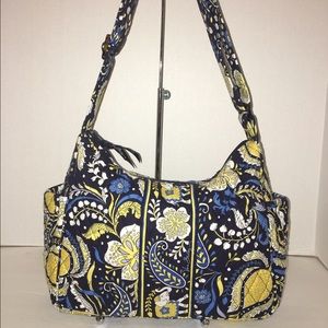 Vera Bradley "On the Go" in "Ellie Blue."