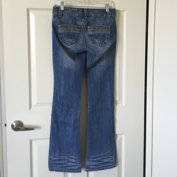 Jeans - Picture 2 of 4