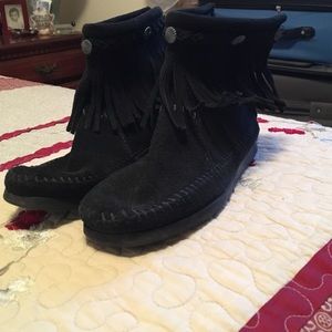Minnetonka mini boots