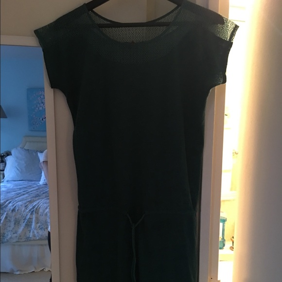 Really cute emerald green knit dress