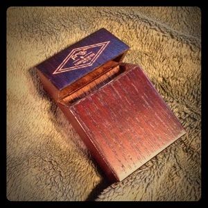 Proof wooden wallet with flip top - brand new