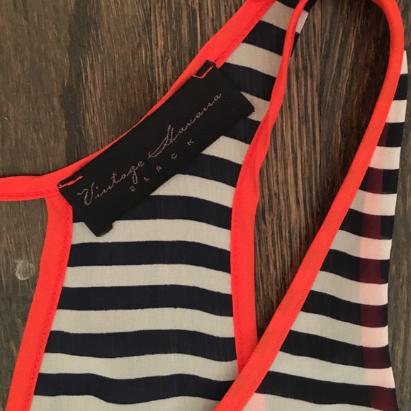 Blue and white striped tie tank - Picture 2 of 4