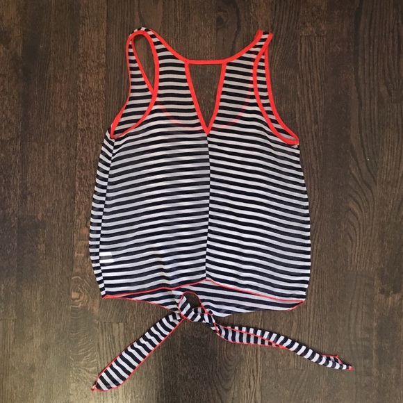 Blue and white striped tie tank - Picture 4 of 4