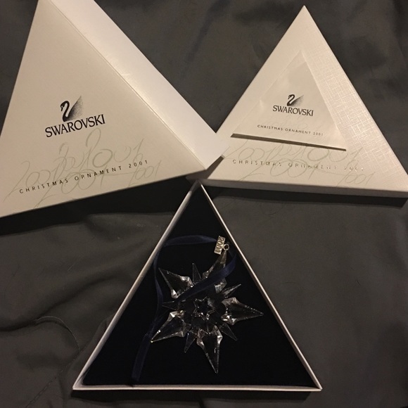 Swarovski 2001 Christmas Snowflake Ornament
