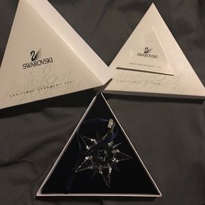 Swarovski 2001 Christmas Snowflake Ornament