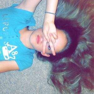 Meet your Posher, Chloe