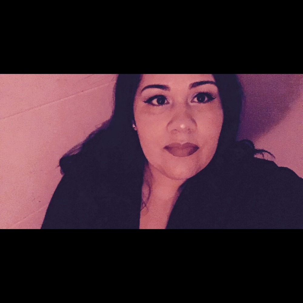 Meet your Posher, Monica