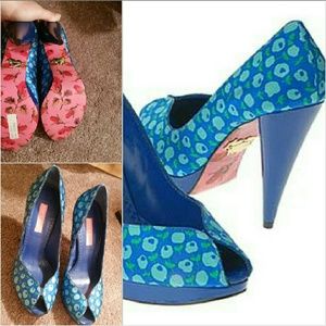 SALE !!! Betsey Johnson Clovis heels in Blue