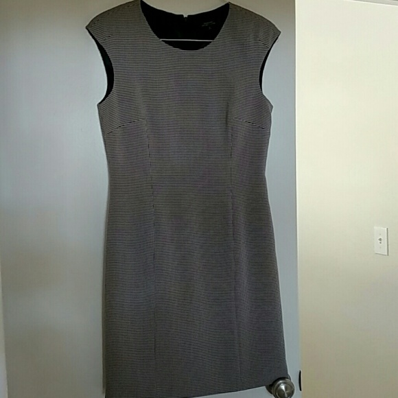 Tahari black and white dress