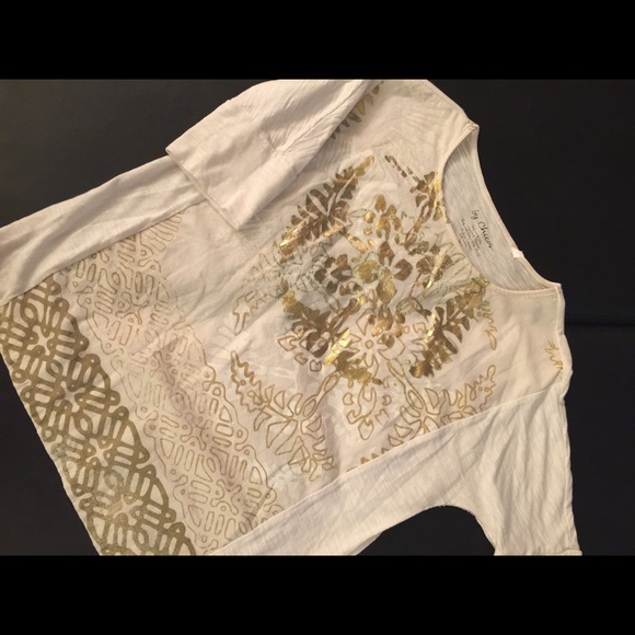 Chico's tee - Picture 1 of 2