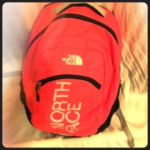 North face backpack *GREAT CONDITION*