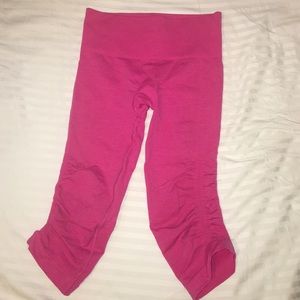 🍋Lulu Lemon Seamless Street Capri