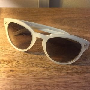 Chloe White Round Sunglasses
