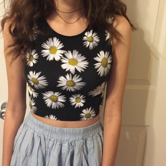 Flower print crop top