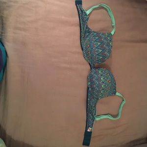 PINk Victoria's Secret Bra