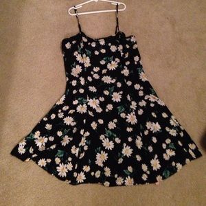 cute daisy dress