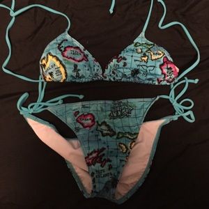 Billabong Hawaii map bikini set
